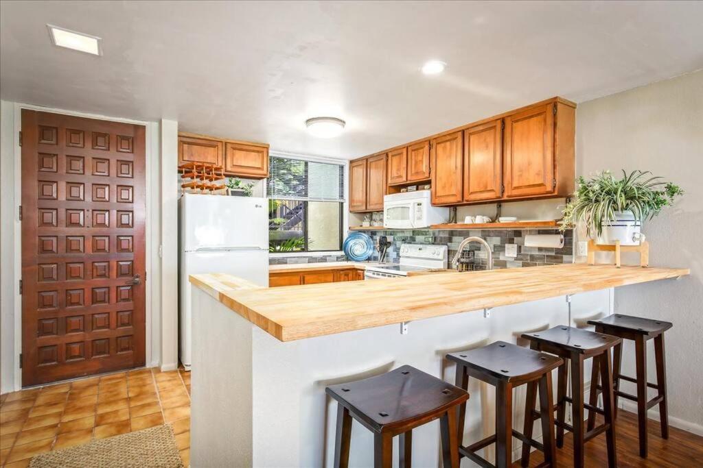 Beautiful 2/2 Condo In Kailua Kona. Ocean View! المظهر الخارجي الصورة